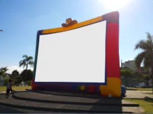 Tela de Projeção Inflável 3D Mídias Balões